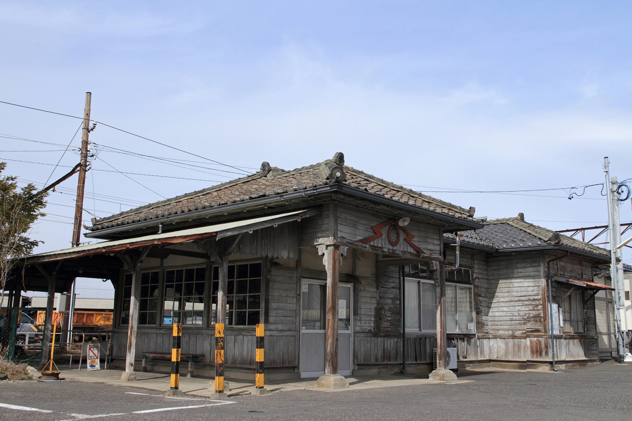 記事アルピコ交通上高地線 新村駅旧駅舎　解体のイメージ画像