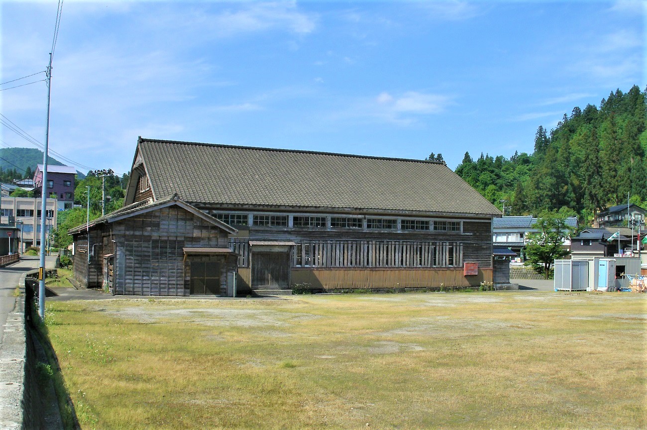記事栃尾市立荷頃小学校　閉校のイメージ画像