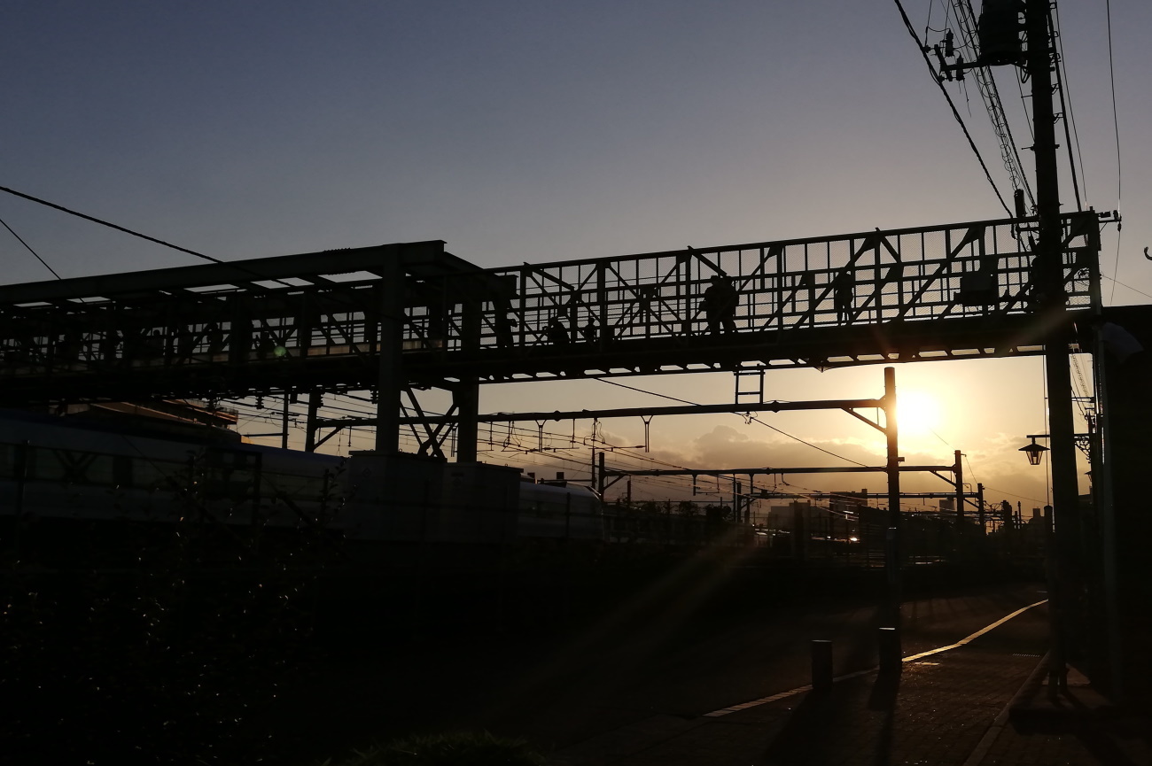記事三鷹電車庫 跨線橋　解体/取壊のイメージ画像