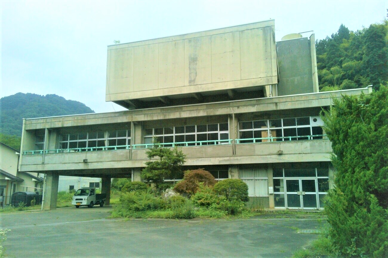 倉尾小学校