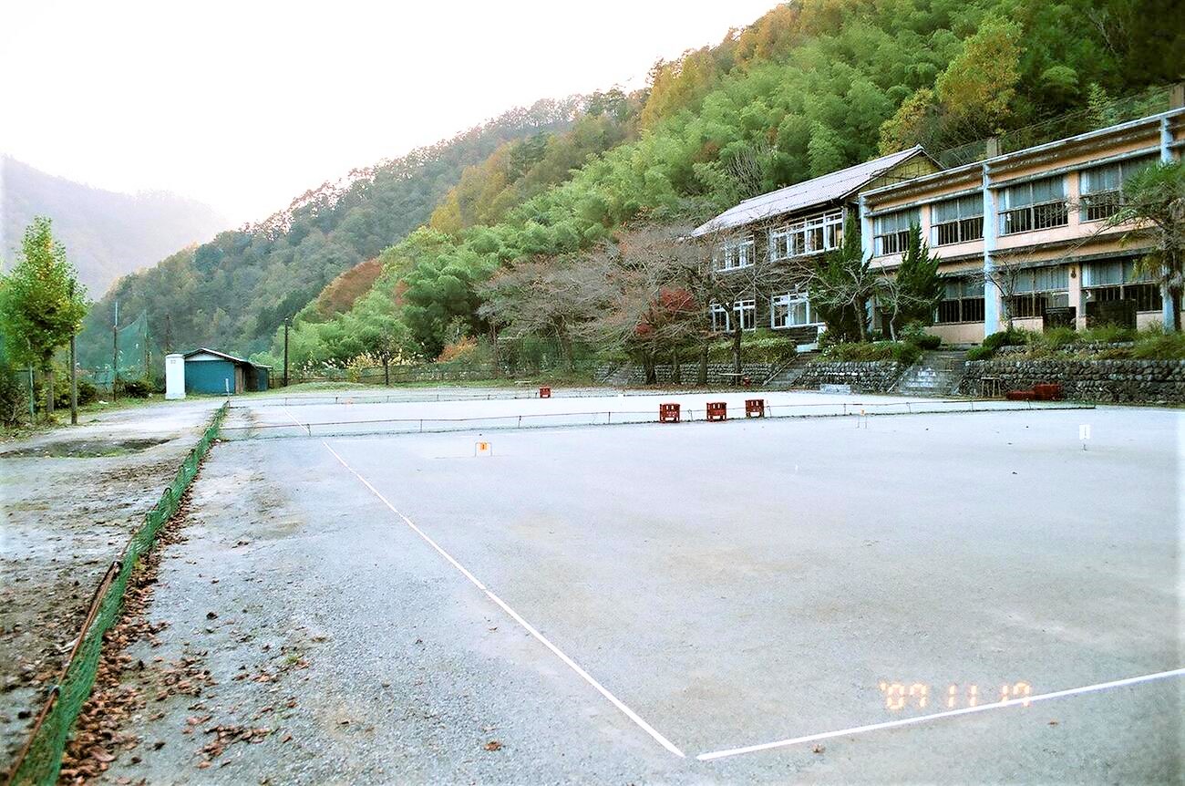 記事下部町立古関小学校　閉校のイメージ画像