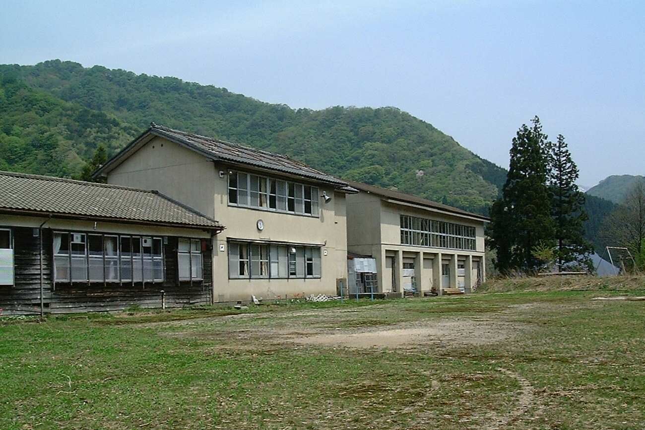 記事村上市立大栗田小学校　閉校のイメージ画像