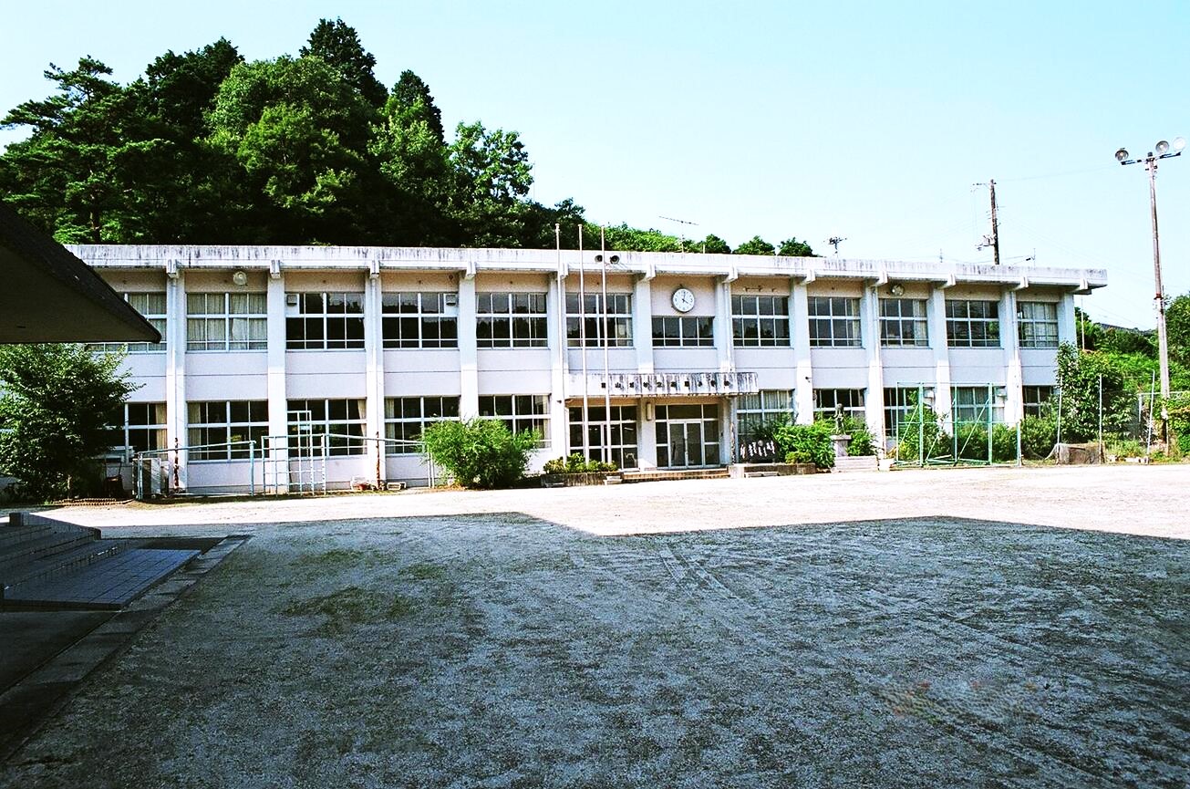 記事南山城村立高尾小学校　閉校のイメージ画像