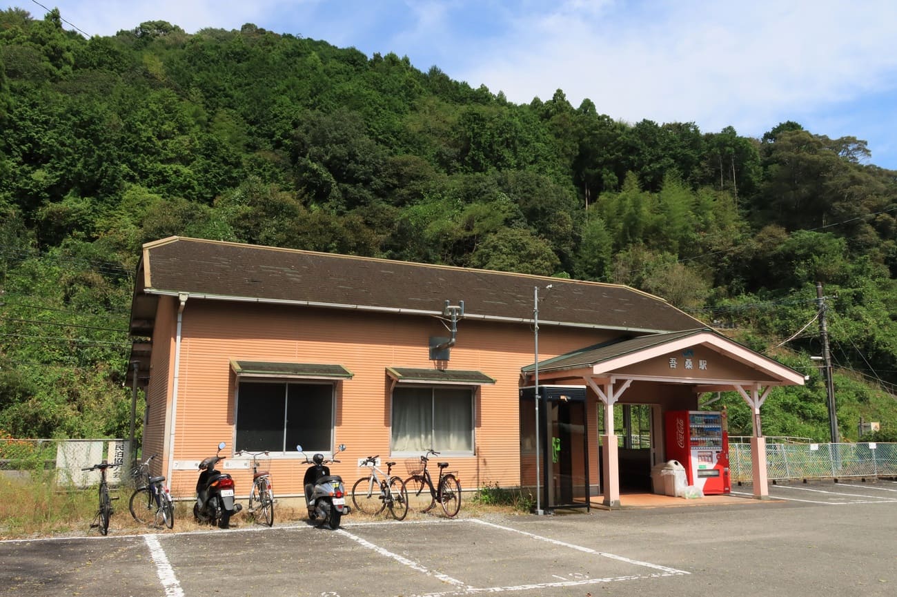 記事【土讃線】吾桑駅舎　解体のイメージ画像