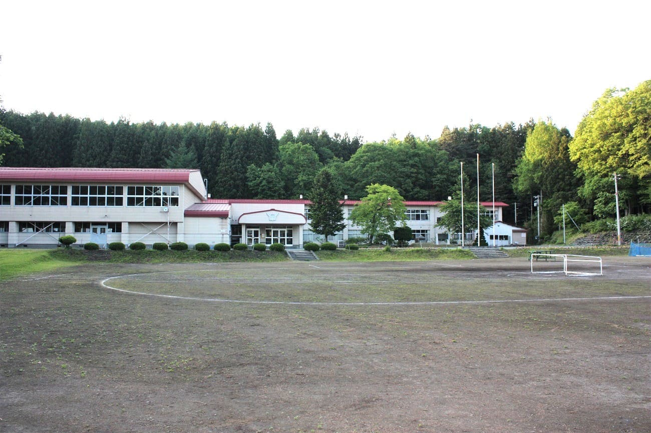 記事十和田市立大不動小学校　閉校のイメージ画像