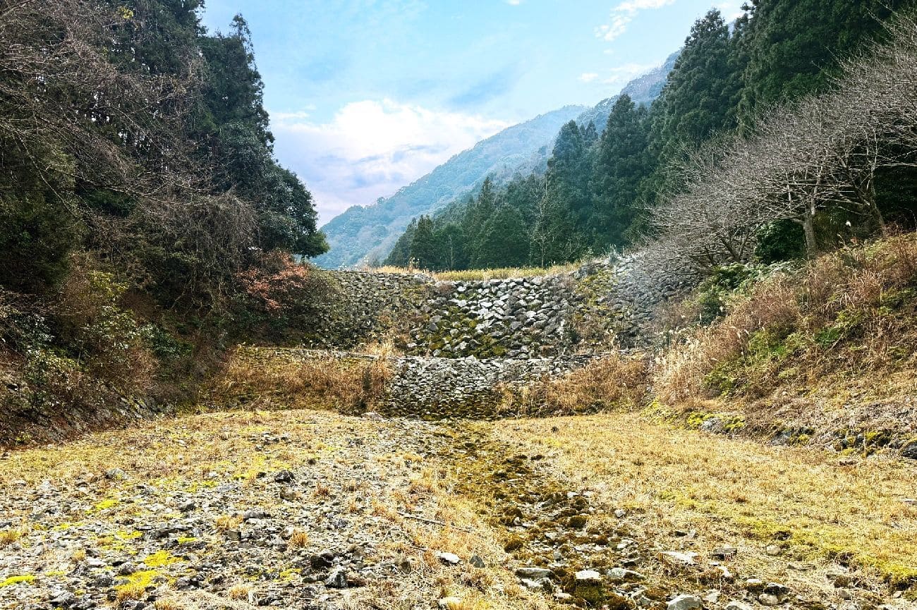 記事羽根谷砂防堰堤のイメージ画像