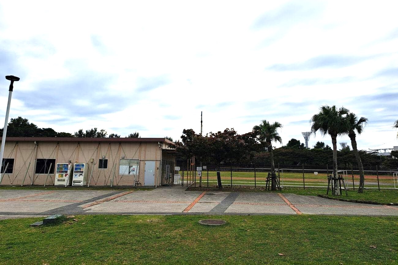 記事奥武山陸上競技場　取壊のイメージ画像