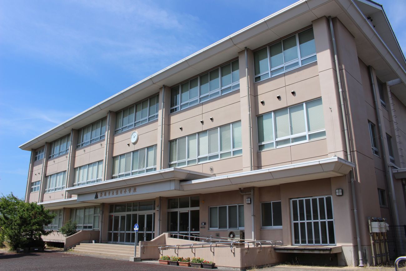 記事新潟市立満日小学校　閉校のイメージ画像